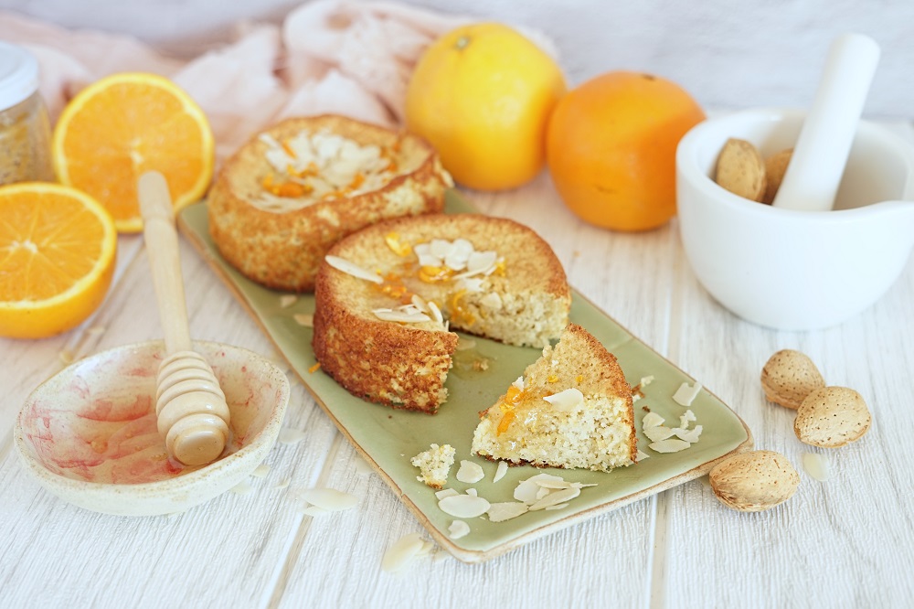 Flourless Orange Almond Cakes