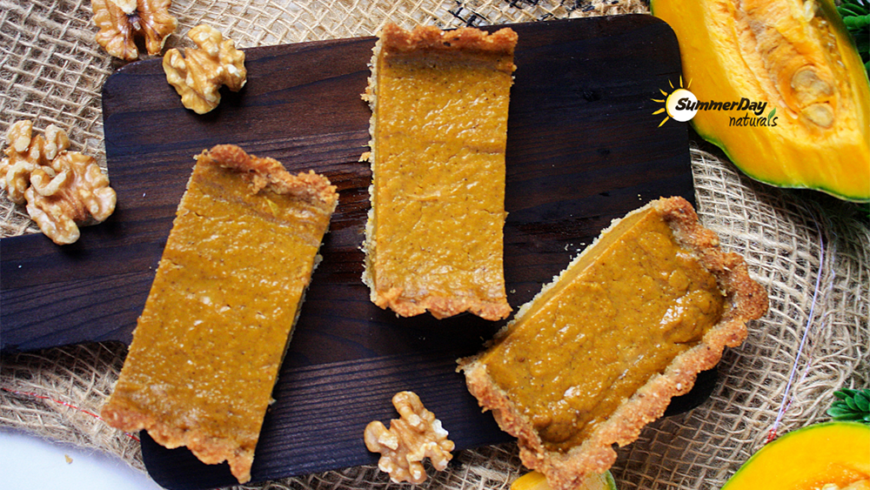 Cinnamon Pumpkin Pie with Walnut Crust